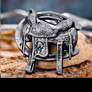 New Western saddle horseshoe farrier belt buckle.  I have other similar themed a Accessories | New Western Saddle Horseshoe Farrier Belt  main image 2